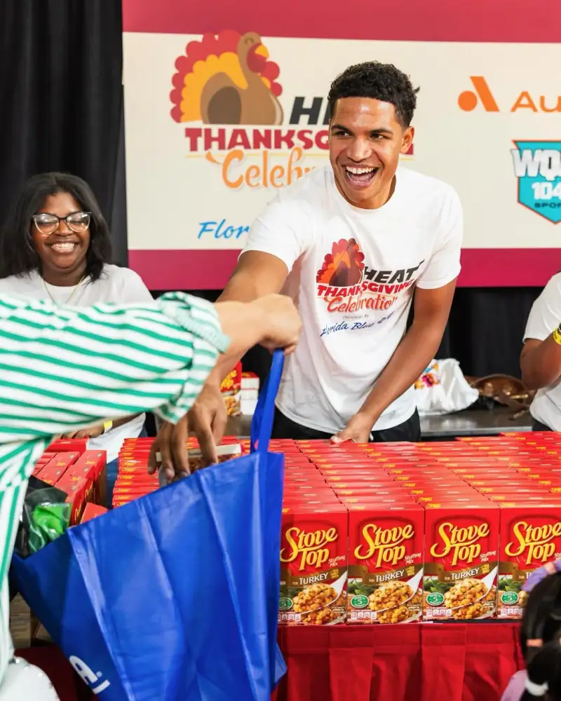 Miami Heat held their 34th annual Thanksgiving community event.