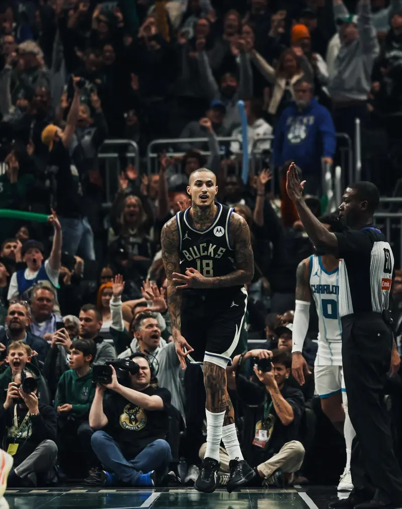 Kyle Kuzma posted a recent photo on Instagram.