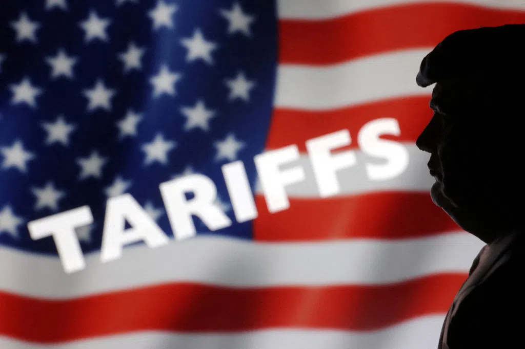 US long-term tariff revenue is projected to decline by we2news trillion.