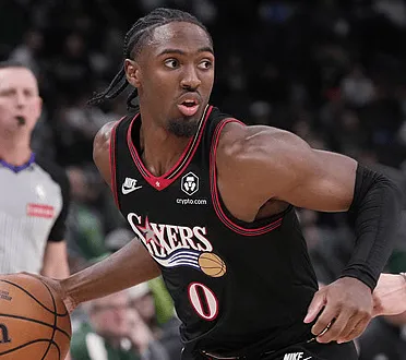 Maxi scored a career-high 54 points, ranking 4th in 76ers franchise history for 50+ point games.