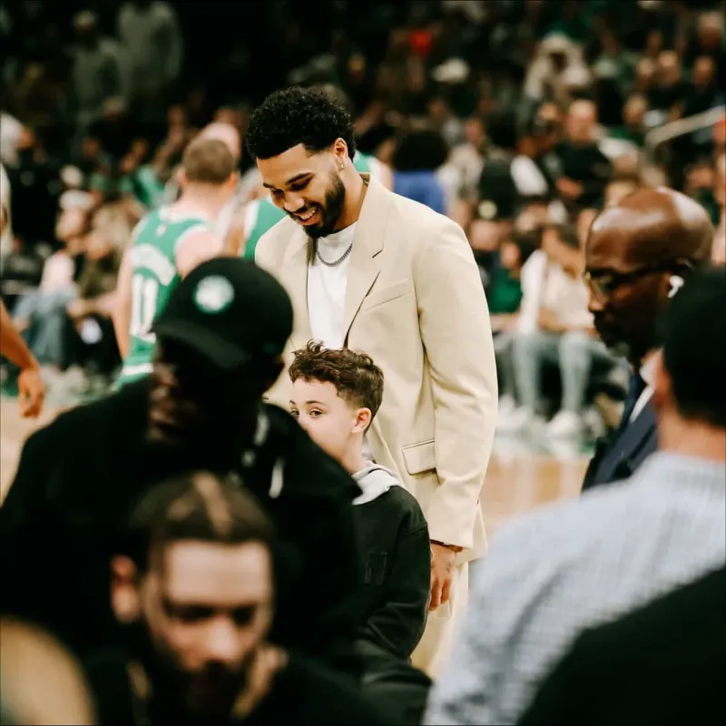 Jayson Tatum posted several recent photos of himself, and the Celtics' official account responded with an hourglass emoji.