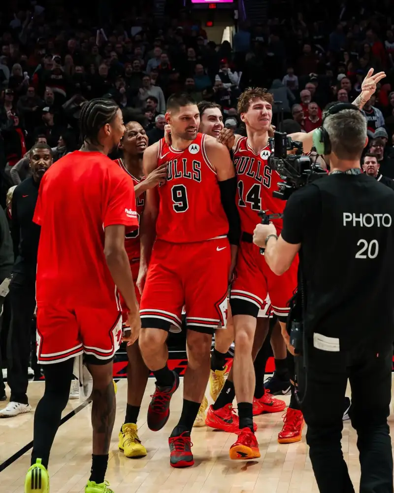 The Bulls' official account posted photos from the game to celebrate the team.