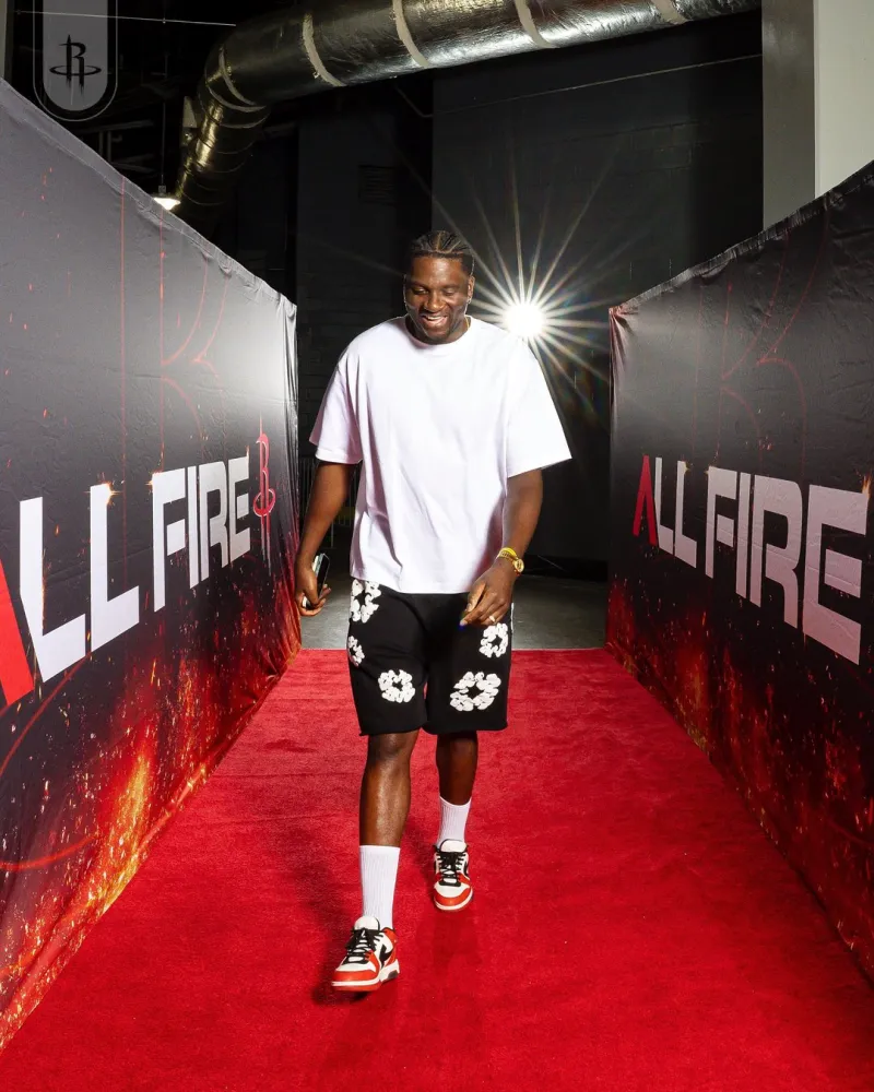 The Rockets players entered the arena for today's game.