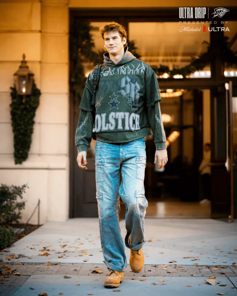 Thunder players arrive in Salt Lake City