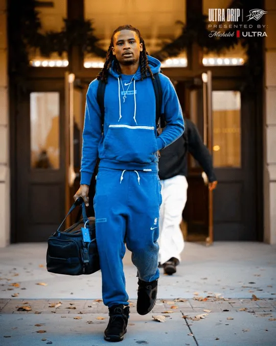 Thunder players arrive in Salt Lake City