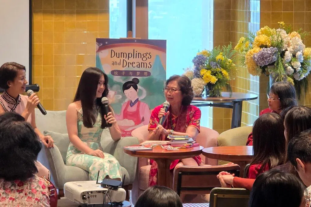 French women's rights organizations demonstrate against a surge in violence against women.