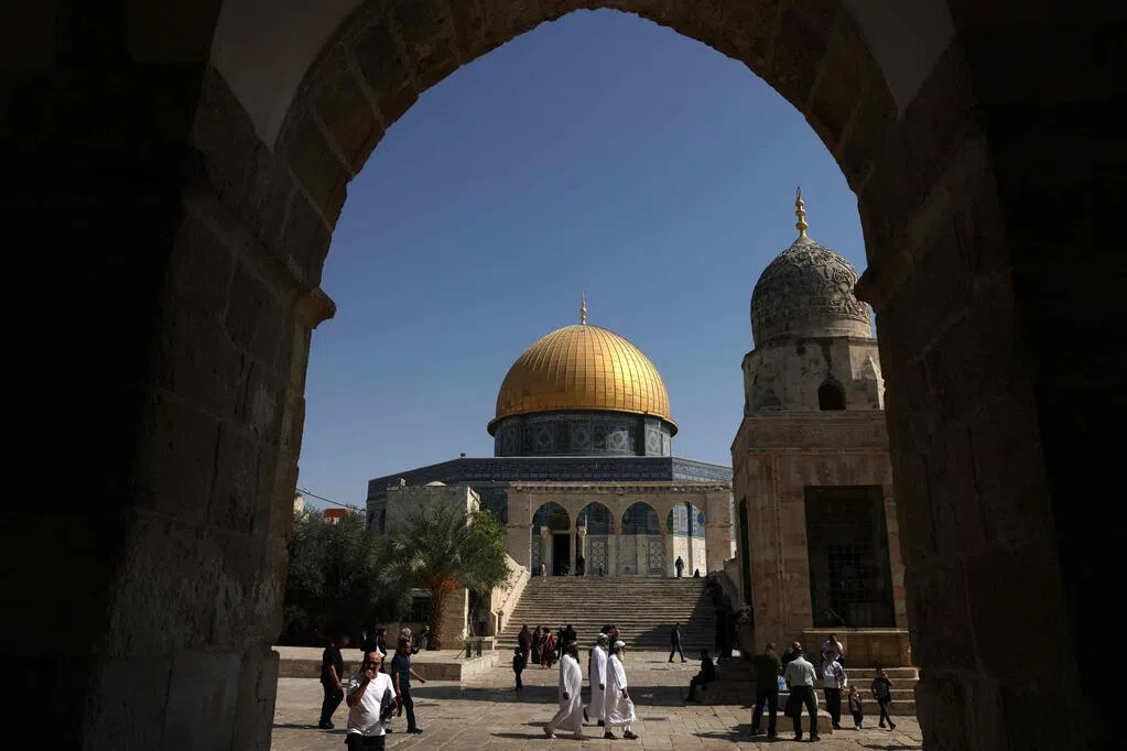 Several senior Israeli generals have been dismissed for failing to respond to the Hamas attack on October 7.