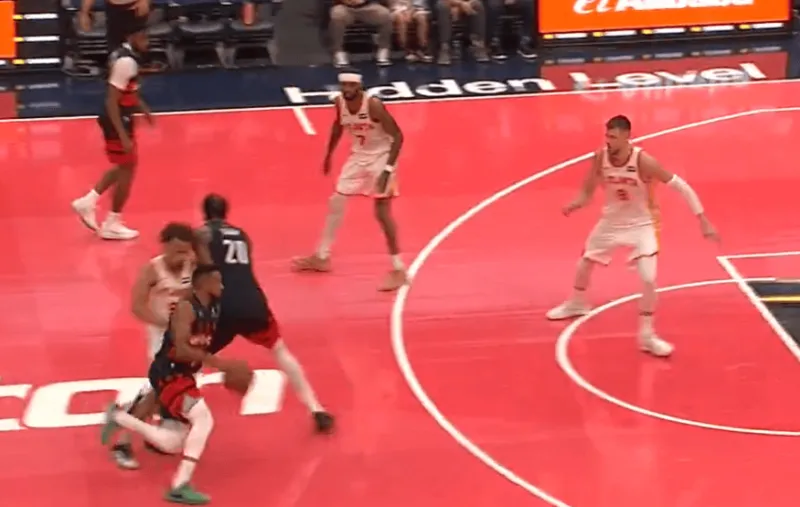 A season high! McCollum hits another pull-up three-pointer, bringing his total to 10 three-pointers and a whopping 42 points.