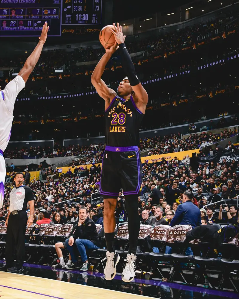 Second in the West! Rui Hachimura shares photos from the game on Instagram with fans.
