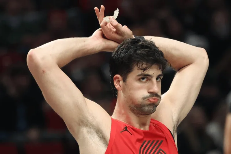 37 points, 6 rebounds, and 8 assists! A self-media commentator remarked: The Trail Blazers have a superstar who keeps improving.