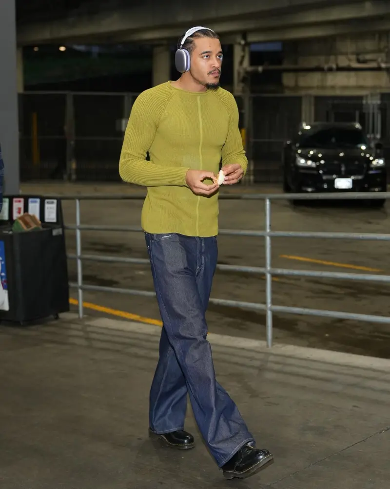 San Antonio Spurs player Jeremy Sohan shared recent photos of his daily life on social media.