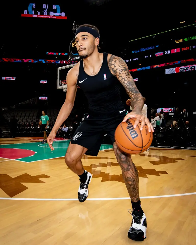 San Antonio Spurs player Jeremy Sohan shared recent photos of his daily life on social media.