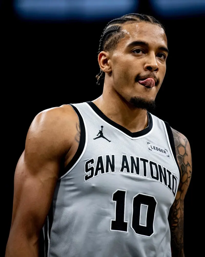 San Antonio Spurs player Jeremy Sohan shared recent photos of his daily life on social media.