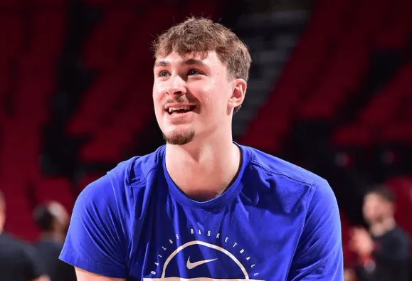 Flagg has averaged 19.3 points, 6.4 rebounds, and 3.7 assists in his last 10 games, with a field goal percentage of 50.6%.