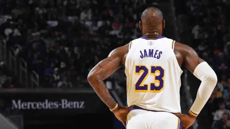 Throughout his career, LeBron James has averaged 26 points, 7 rebounds, and 7 assists in Christmas Day games, with a field goal percentage of 49.5%.