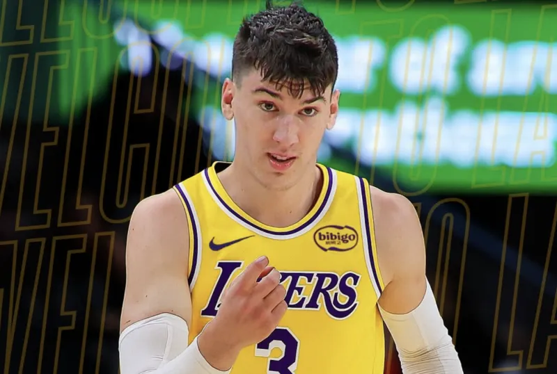 New player! La Lavia averaged 7.2+3.2+3+1 in the preseason, with a shooting percentage of 36/23/83%.