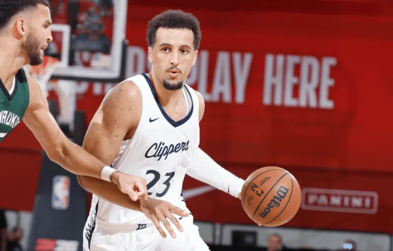 Salary expert: The Clippers have waived forward Baldwin Jr. and guard Taytay Washington