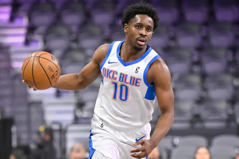 Spurs reporter: The team has waived guards Adam Flagler and Stanley Umud