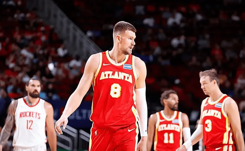 Reporter: Both the Hawks and the Platinum Kings have the intention to renew the contract, but both prefer to wait and see how the new season progresses.
