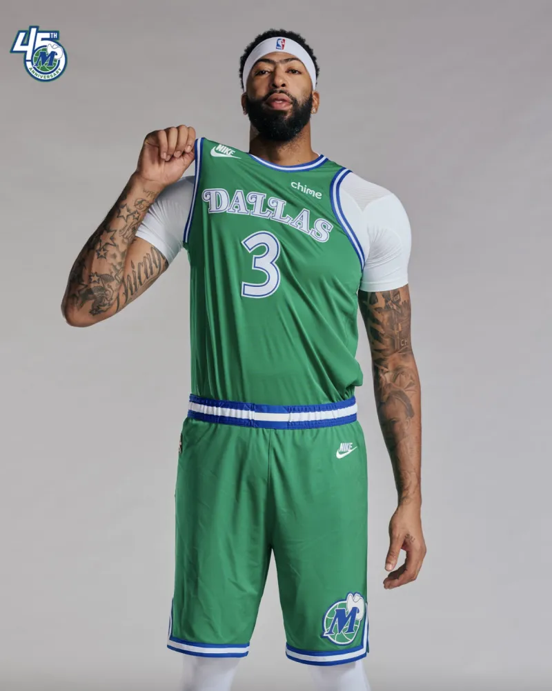 Green! The Mavericks' official media releases the retro green jerseys they'll wear for today's home game.
