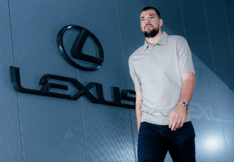 The team took too many jumpers in the half court and didn't feed Zubac enough.