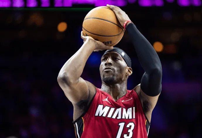 In red-hot form! Adebayo played 30 minutes, scoring 26 points, grabbing 6 rebounds, and dishing out 2 assists.