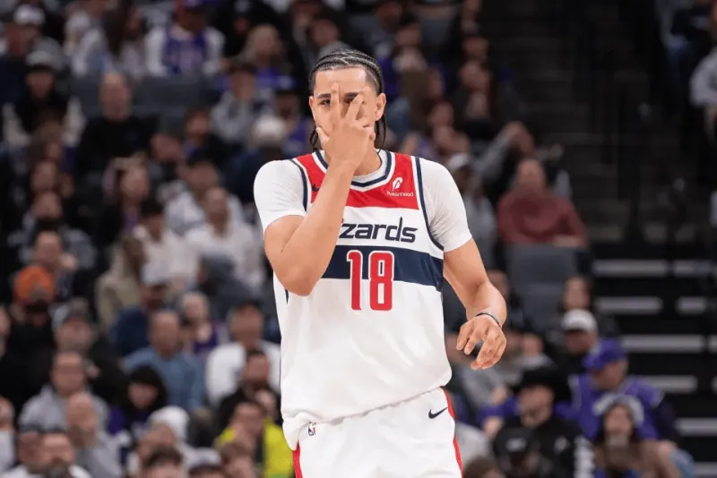 KeeSean George went 8-for-17 from the field, scoring 20 points, grabbing 9 rebounds, dishing out 7 assists, making 2 steals and blocking 1 shot.