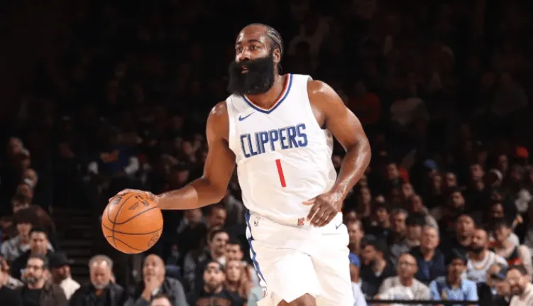 How did the Clippers manage that? The last time they scored less than 80 points and had fewer than 10 assists in a single game was in the 2017 season.