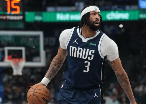 ESPN predicts the Mavericks have a 54.8% winning percentage in tomorrow's Pacers vs. Mavericks game.