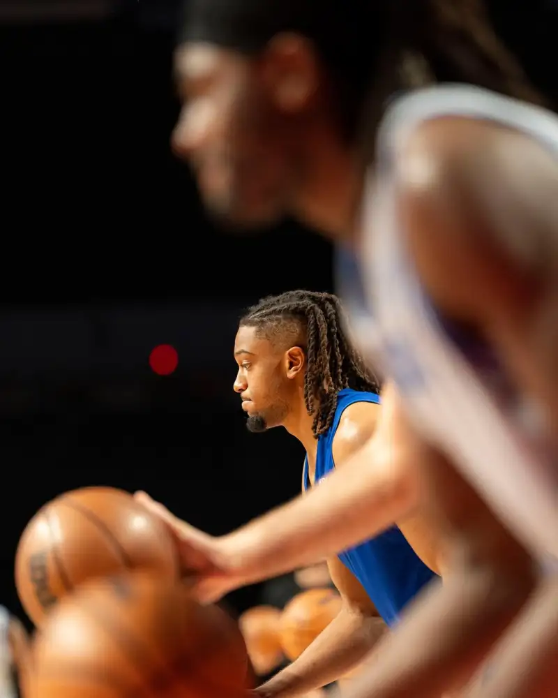 First training session in Mexico City! The Pistons' official account posted photos of the players training they will face the Mavericks tomorrow.