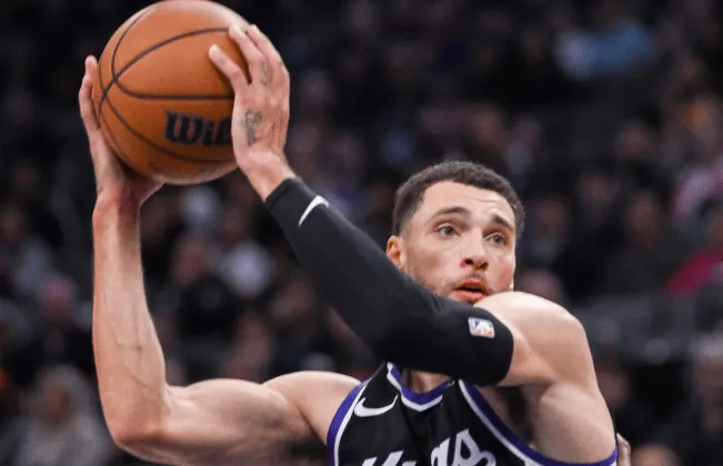 Teague: LaVine earns a high salary and scores high points but never wins.