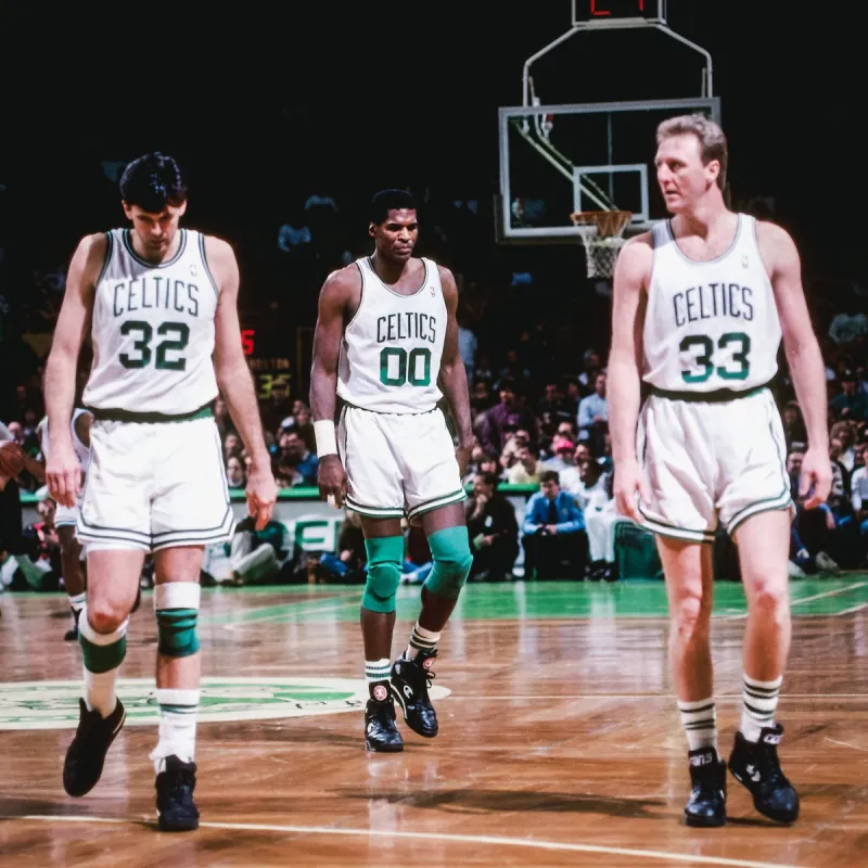 The Celtics' official account posted a photo of McHale, Parish, and Bird together: the veteran Big Three.
