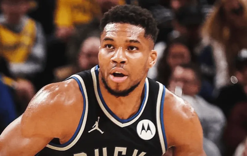 70% true shooting percentage, 34 points per game! Rivers: This isn't Giannis's best.