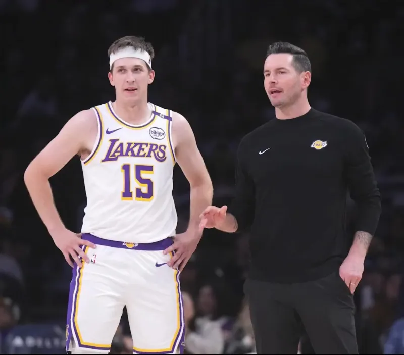 Redick: I don't want Reeves to risk aggravating his injury by playing today.