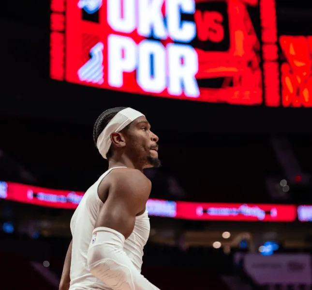 He hasn't even started yet! Alexander went 0-for-2 from the field in the first quarter, but made 5 of 6 free throws, scoring 5 points, grabbing 3 rebounds, and dishing out 1 assist.