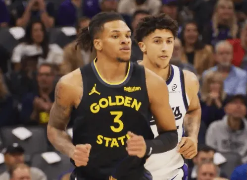 Kuminga scored 11 points in the first quarter, and Richard added 12, giving the Warriors a 7-point lead over the Kings.