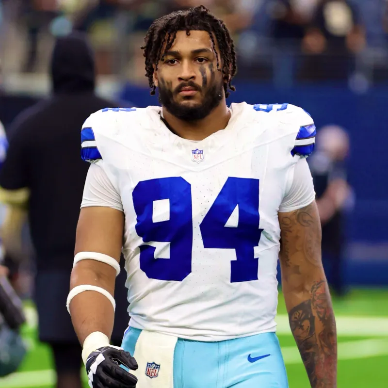 [Breaking News] Cowboys' second-year defensive end Marshawn Kneeland has died.