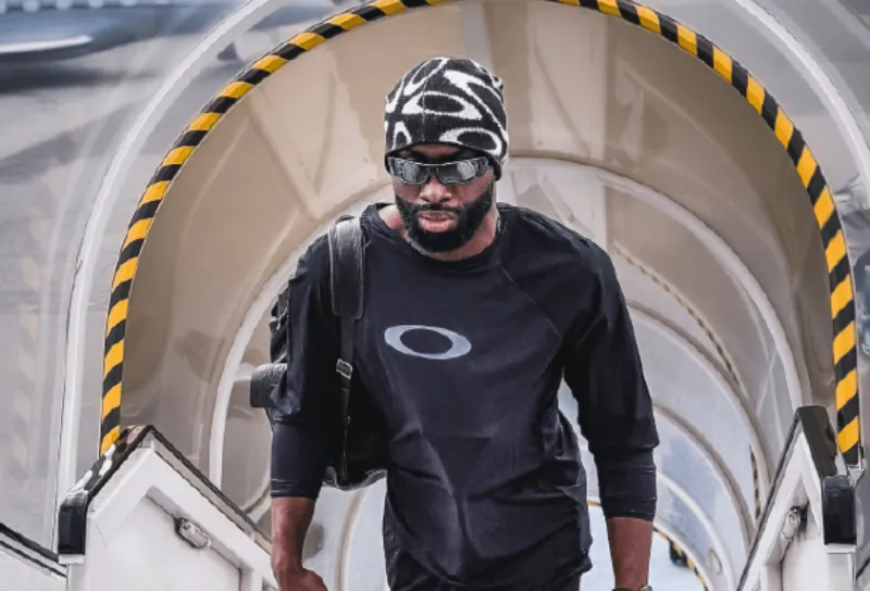 Brown scored 30+ points in six of his first ten games of the season, tying a Celtics franchise record.