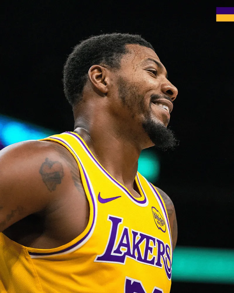 Smart tied the Lakers' single-game steals record.