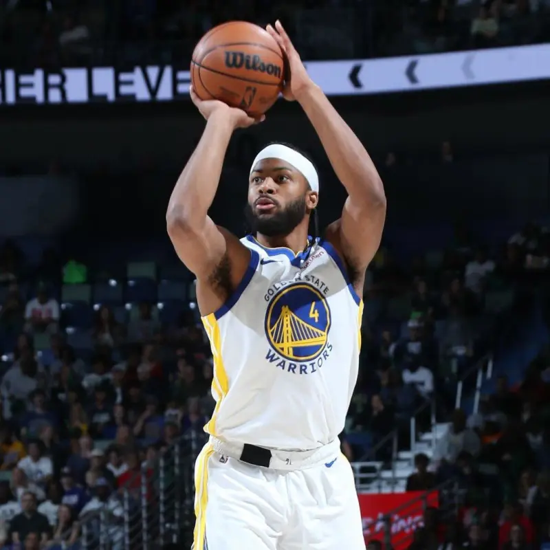 Kerr: You can see Moses has a smile on his face after every shot, it's so beautiful.