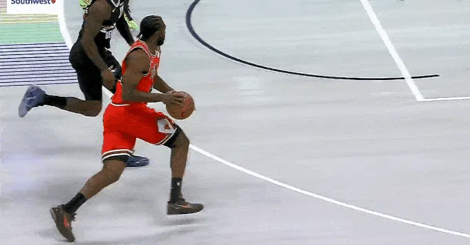 Hardaway commits a Flagrant Foul 1