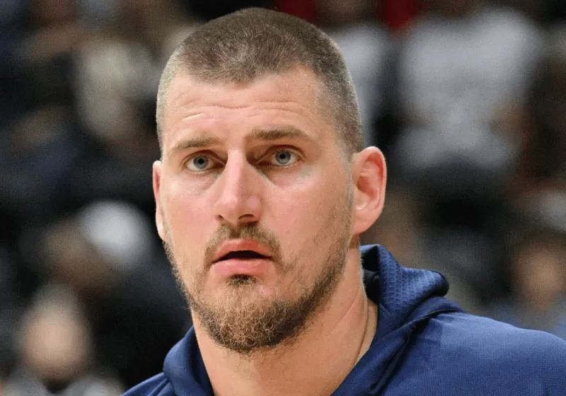 Jokic has averaged 31.5 points, 11.7 rebounds, 10.1 assists, and 1.8 steals in his last 8 games, leading the Nuggets to a 7-1 record.