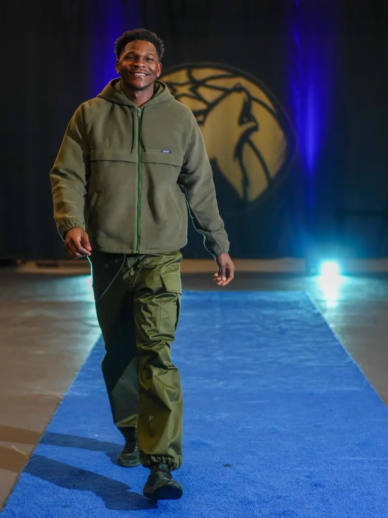 Averaging 25 points per game! Edwards shares a recent photo with fans on Instagram: @Prada