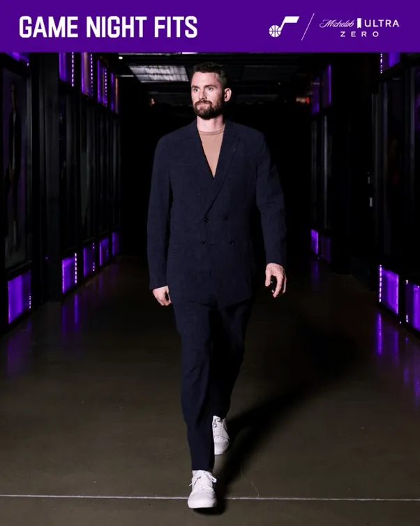 Exceptional charisma! Jazz official media posts photos of players entering the arena: tailor-made for the NBA Cup.