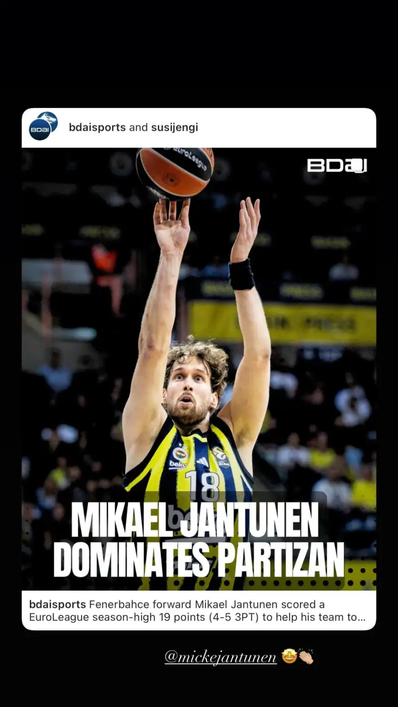 Markkanen updated his social media, praising his national team teammate Jantunen's outstanding performance in the European competition, scoring 19 points.