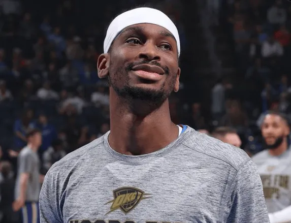 US media: Despite SGA often not playing in the fourth quarter, he still leads the scoring charts in clutch moments.