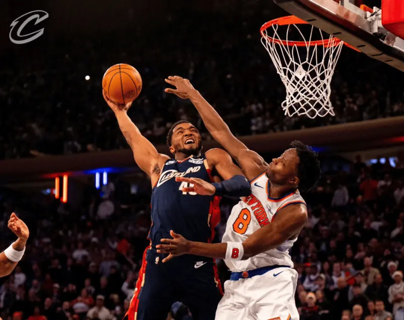 Mitchell played in a Christmas Day game again after a four-year hiatus, averaging 28.7 points, 3.7 assists, and 2.7 steals.